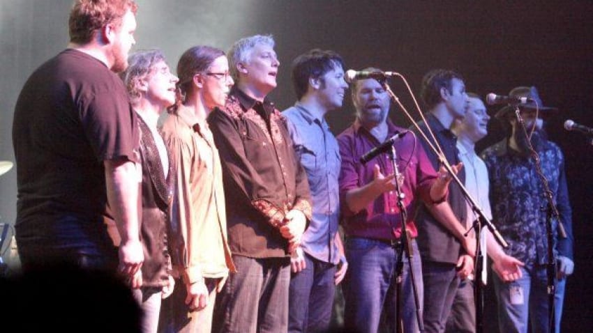 Poor Mans Whiskey Performs Graceland In San Francisco