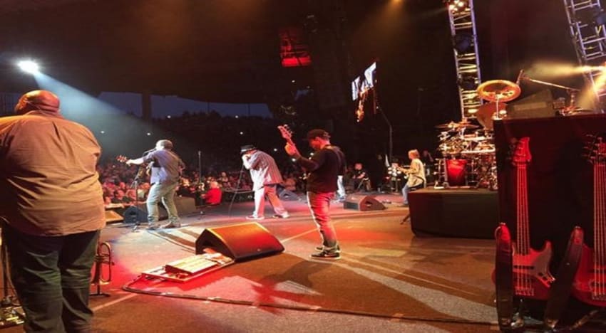 Dave Matthews Band Welcomes John Popper In Michigan