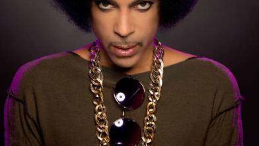 Prince Announces Deal That Will Lead To Purple Rain Re-Issue