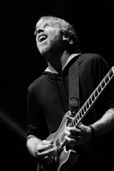 Phish Finds Sanity & Takes Hood Deep | San Francisco Night Two