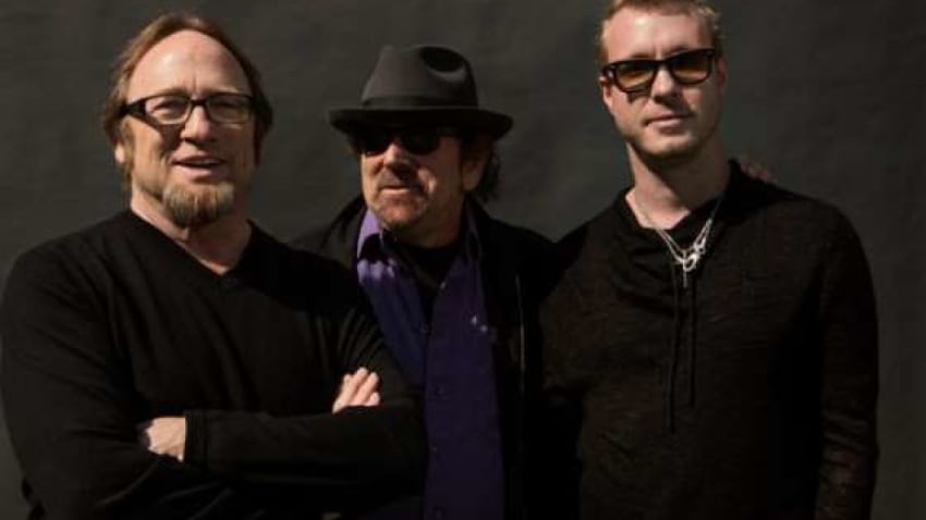 Videos | Stephen Stills And Kenny Wayne Shepherd Front The Rides