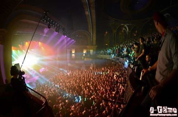 Smashing Pumpkins Drummer Guests With Umphrey's
