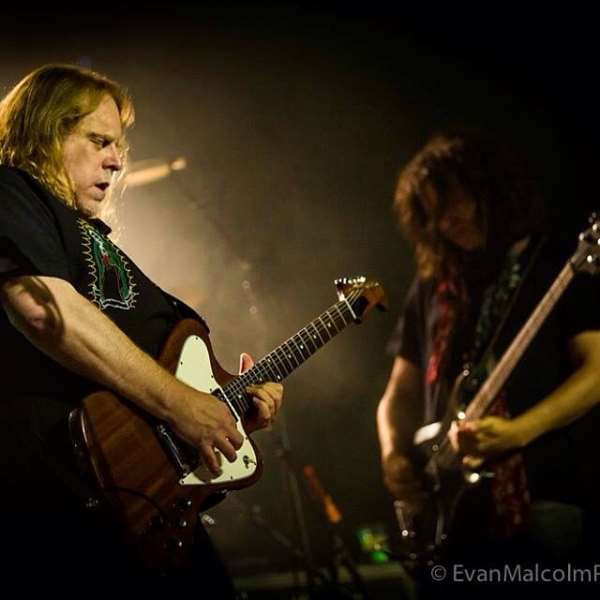 Warren Haynes Guests With Dave Matthews Band In Australia