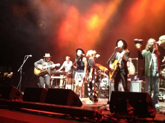 Wilco Welcomes Beck