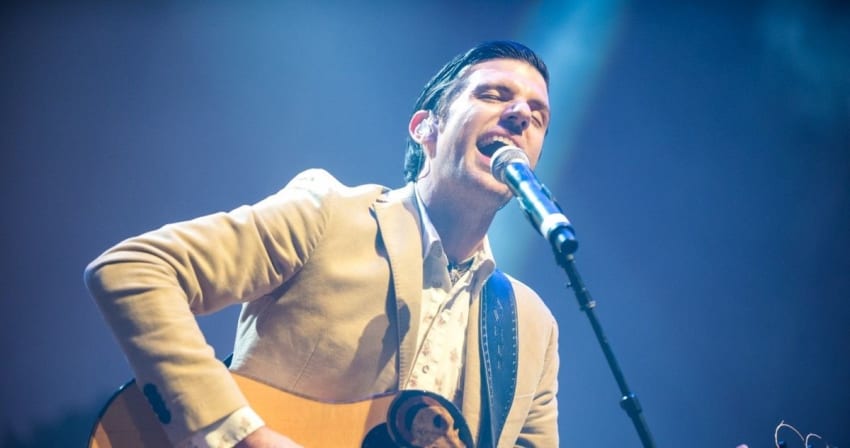 Avett Brothers MSG Blackstein Crop 13