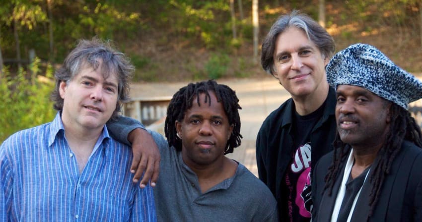 Original Flecktones Press Crop 2