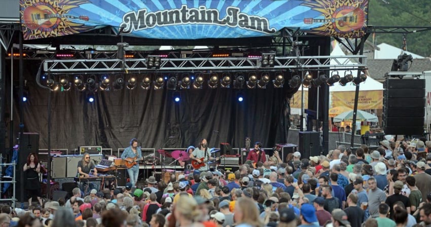 CRB Mt Jam McCullough Crop