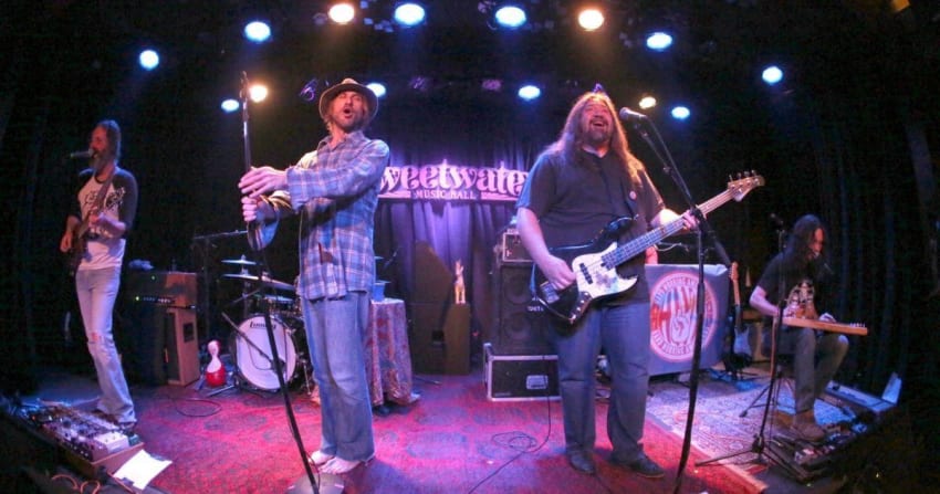 Hard Working Americans Weiand Crop