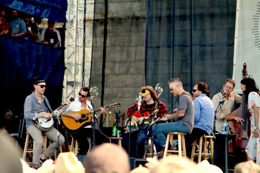 Ryan Adams Nicki Bluhm Infamous Stringdusters