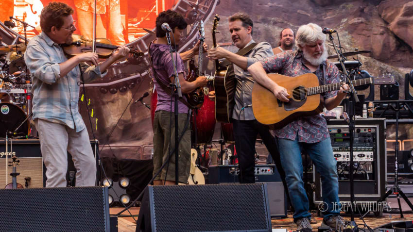 The String Cheese Incident Jams With Hot Rize & Covers Led Zeppelin At Red Rocks