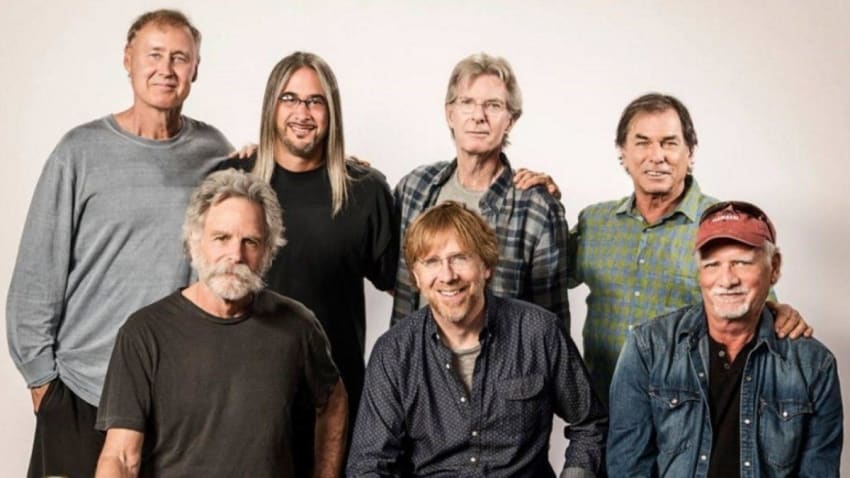 'Fare Thee Well' Concludes With Emotional 'Attics Of My Life' In 2015