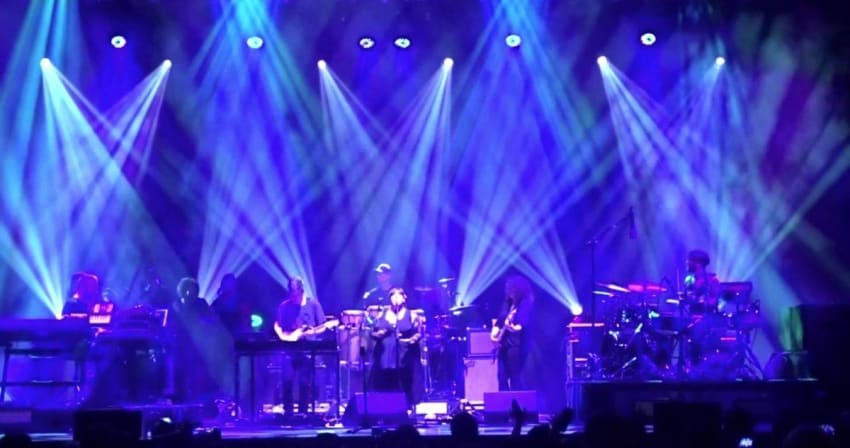 STS9 Alpha Scrrengrab Crop