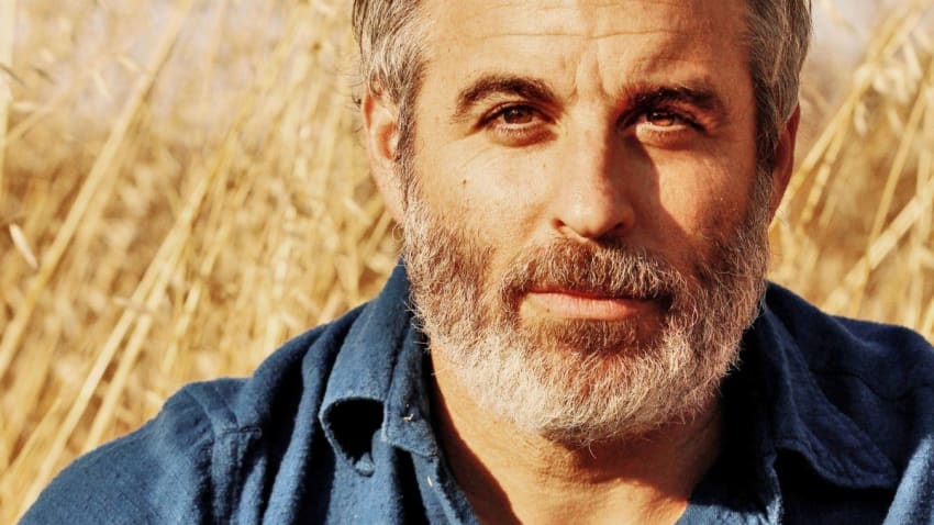 Interview: Greg Loiacono Talks Solo Album, Mother Hips & Bear Music Fest