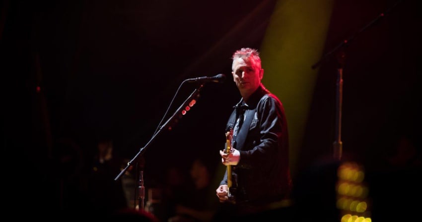 mike-mccready-pearl-jam-crop-kelly