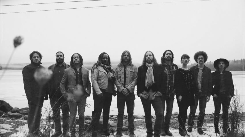 The Magpie Salute
