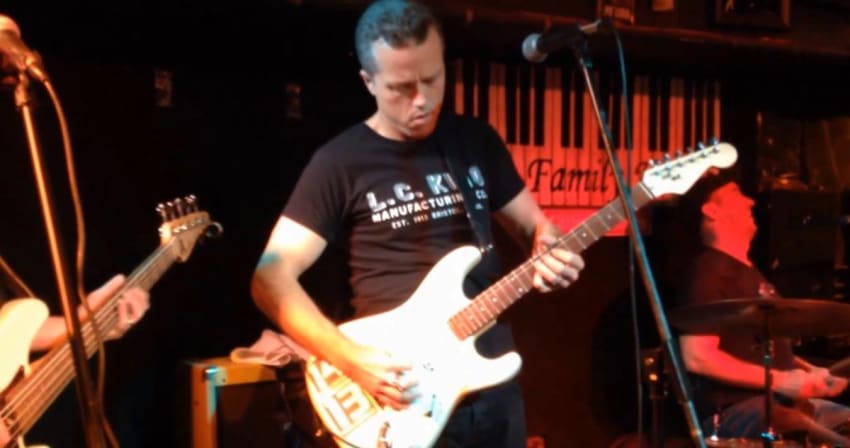 jason-isbell-mobile-screengrab-crop