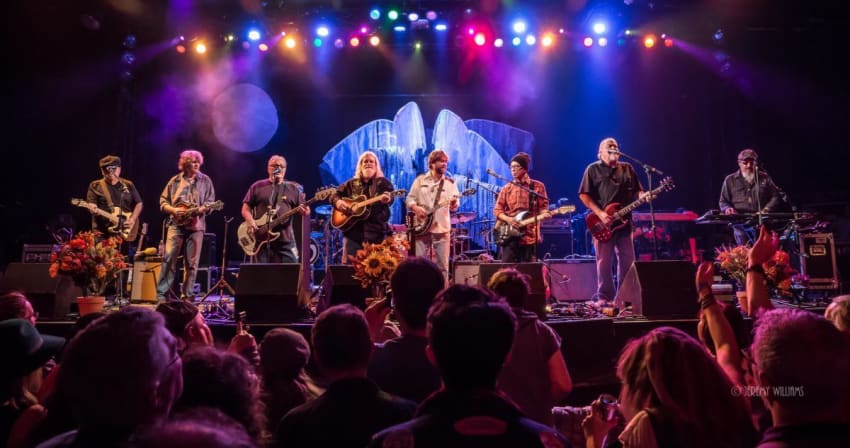 leftover-salmon-los-lobos-williams-crop