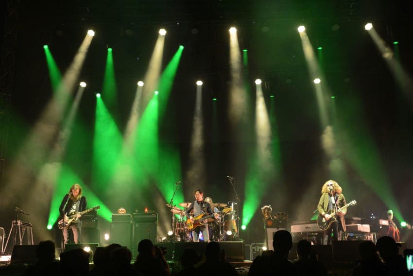 My Morning Jacket Suwannee Hulaween Charles Izenstark