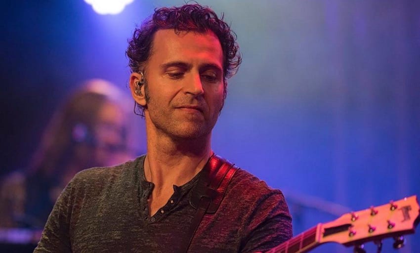 dweezil-zappa-press-crop-5