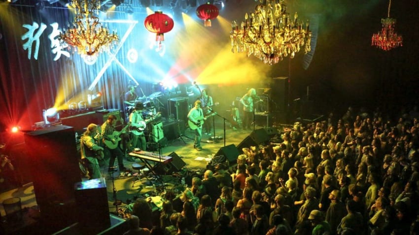 Railroad Earth Welcome Several Guests Over 3 Nights In San Francisco - Photos & Setlists