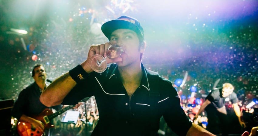 stasik-umphreys-nye-twitter-crop