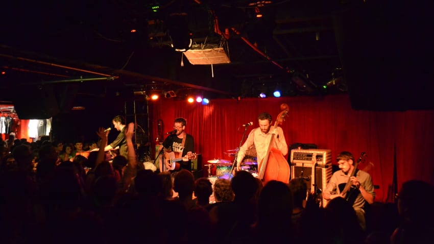 AJJ