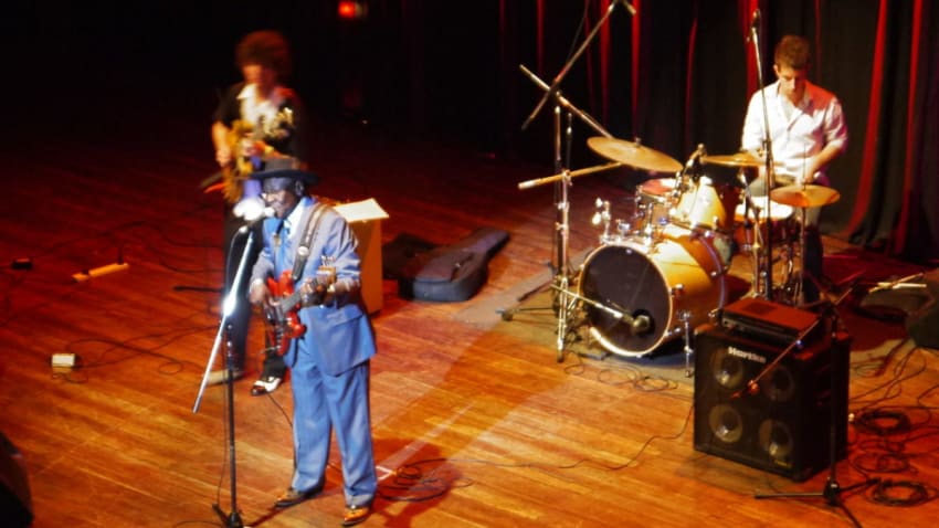 Bob Stroger