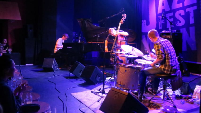 GoGo Penguin