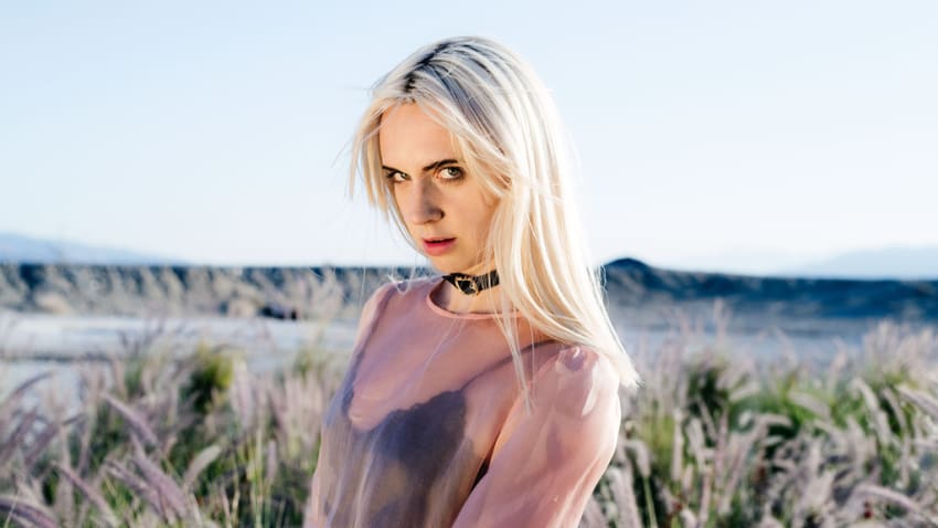 MØ
