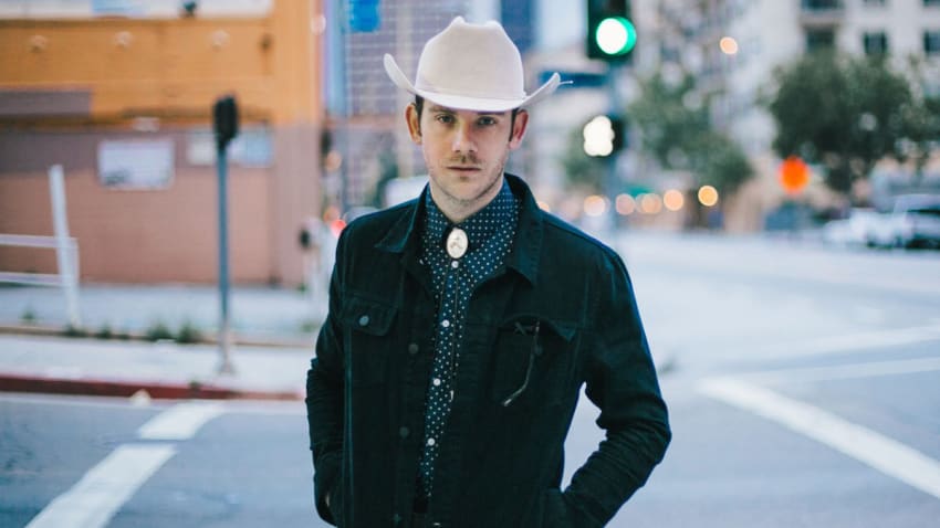 Sam Outlaw