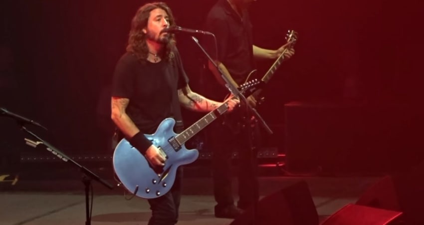 Foos Paris Screengrab Crop