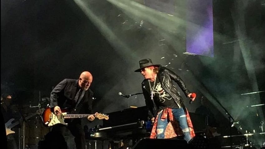 Axl Rose Guests With Billy Joel On AC/DC Cover & 'Big Shot' In Minneapolis