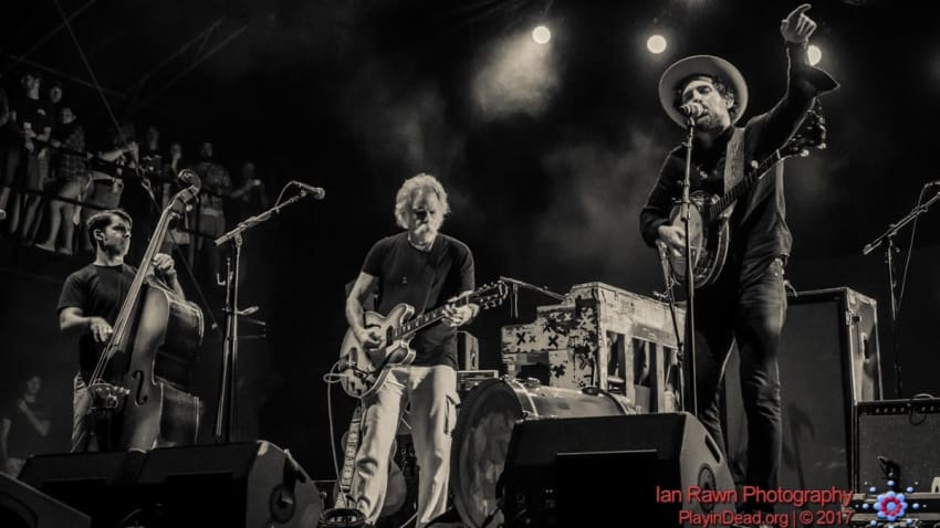 Video: Bob Weir & The Avett Brothers Rehearse ‘Goin’ Down The Road Feeling Bad’ Before Lockn’ Set