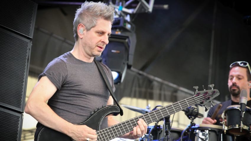 Mike Gordon Shares 'Whirlwind' Off Forthcoming Album 'OGOGO'