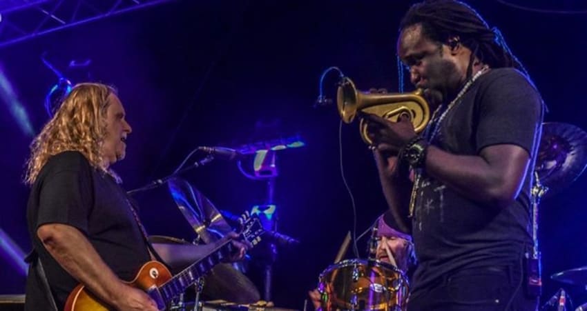 Mule Allen Des Moines Crop