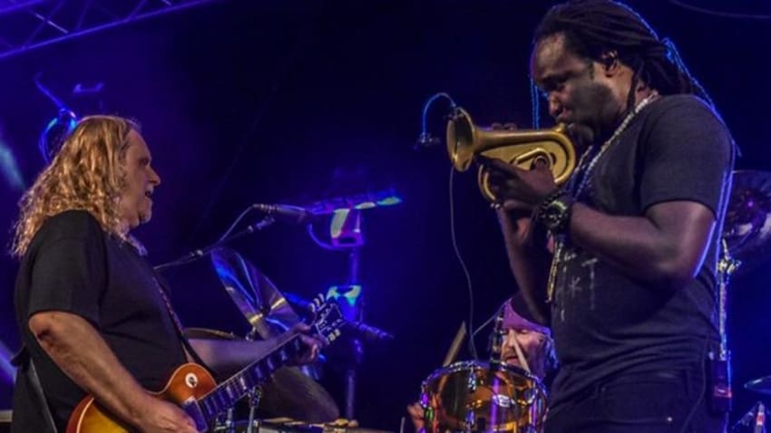 Gov’t Mule Goes ‘Out West’ With Members Of Galactic In Des Moines