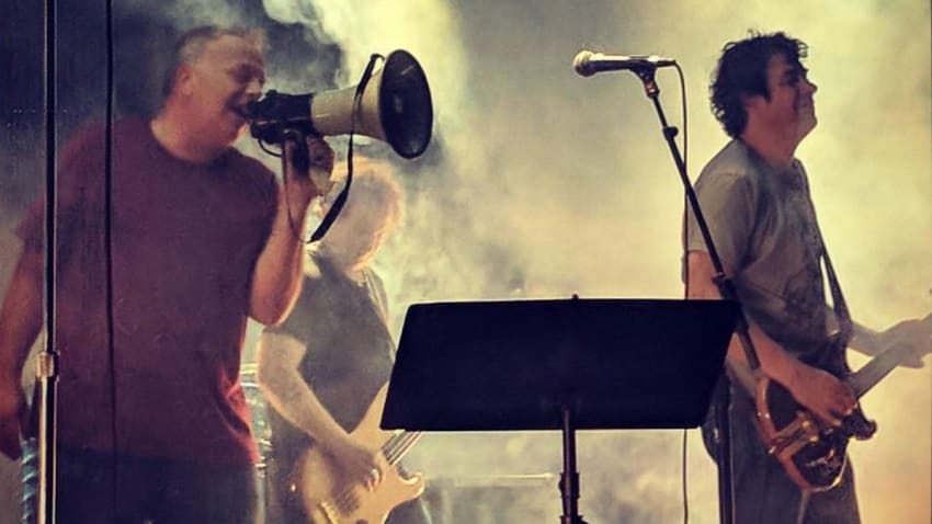 Ween Dusts Off 'Light Me Up' In San Francisco