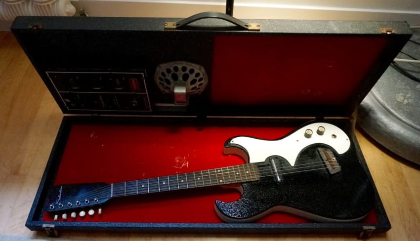 Mike Gordon_Danelectro