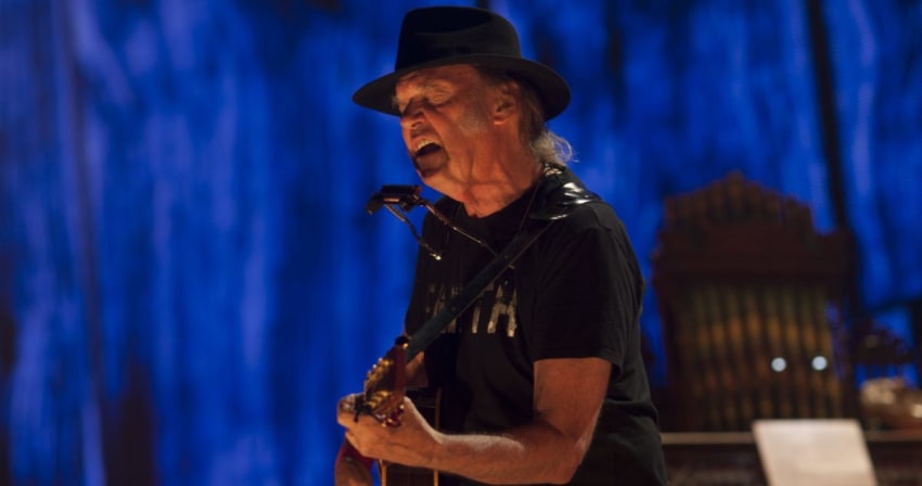 Neil Young Farm Aid Press Crop