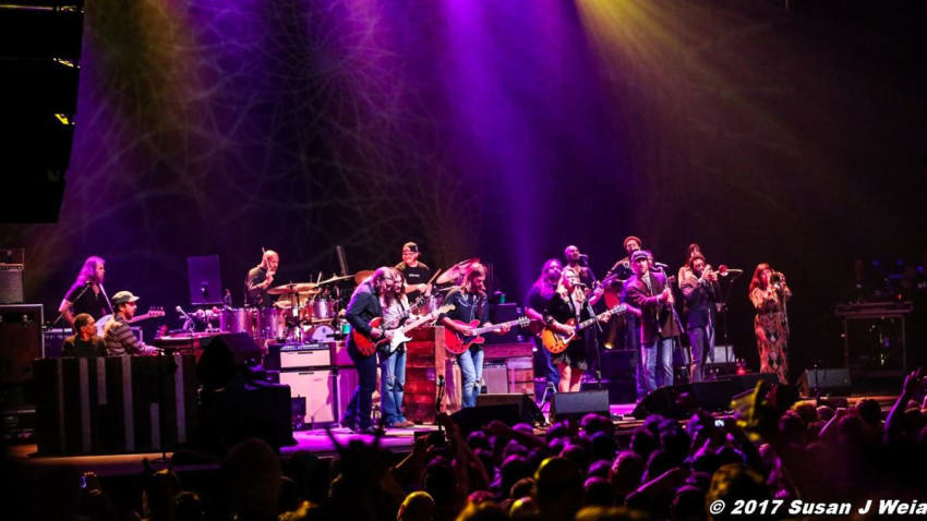 Tedeschi Trucks Band Performs Neil Young Cover & Welcomes Hard Working Americans In Oakland