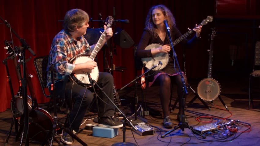 Bela Abigail World Cafe Screengrab Crop