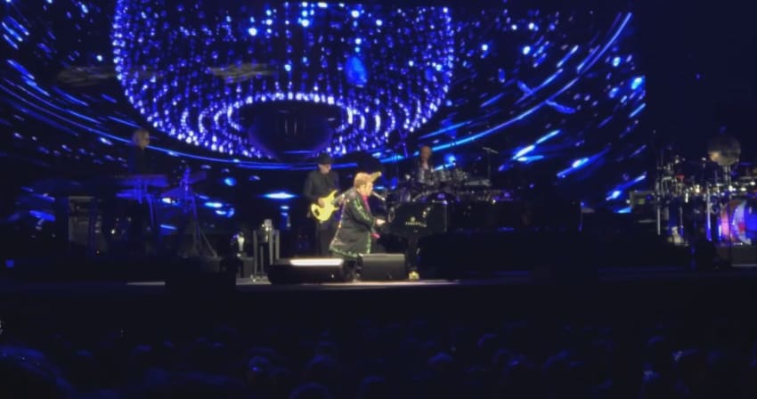 Elton John Mom Tribute Screengrab Crop