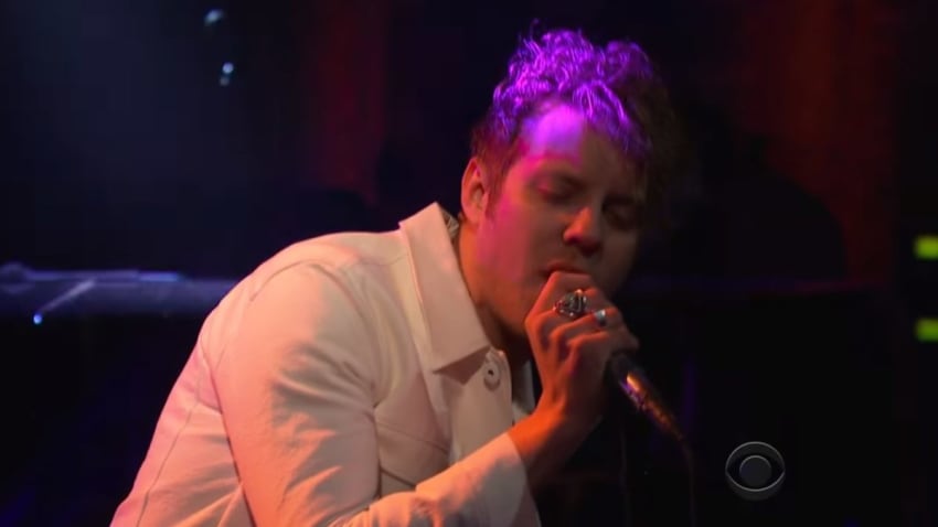 Anderson East Performs 'Girlfriend' On 'The Late Show With Stephen Colbert'