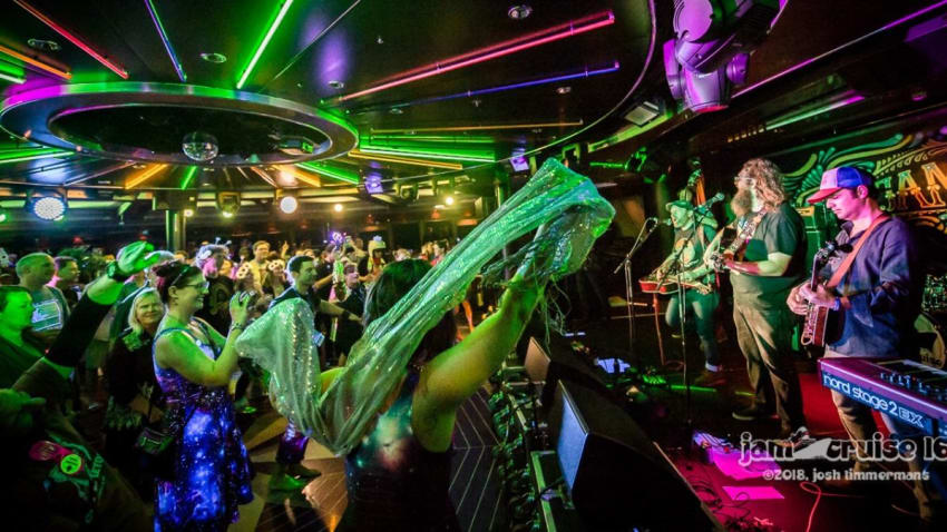 JamGrass TV Announces The Lil Smokies Webcast