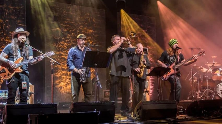 Full Show Audio: Twiddle Jams With Giant Country Horns On New Year's Eve In Albany