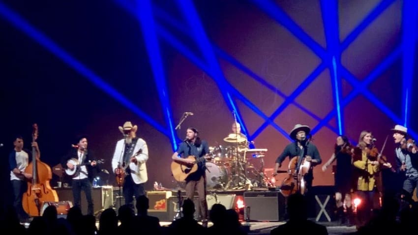 The Avett Brothers Declared Honorary Texans & Welcome Members Of Asleep At The Wheel In Austin