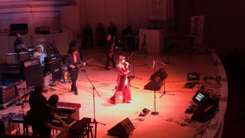 Videos: Bustle In Your Hedgerow Performs & Backs Nicole Atkins At Led Zeppelin Tribute