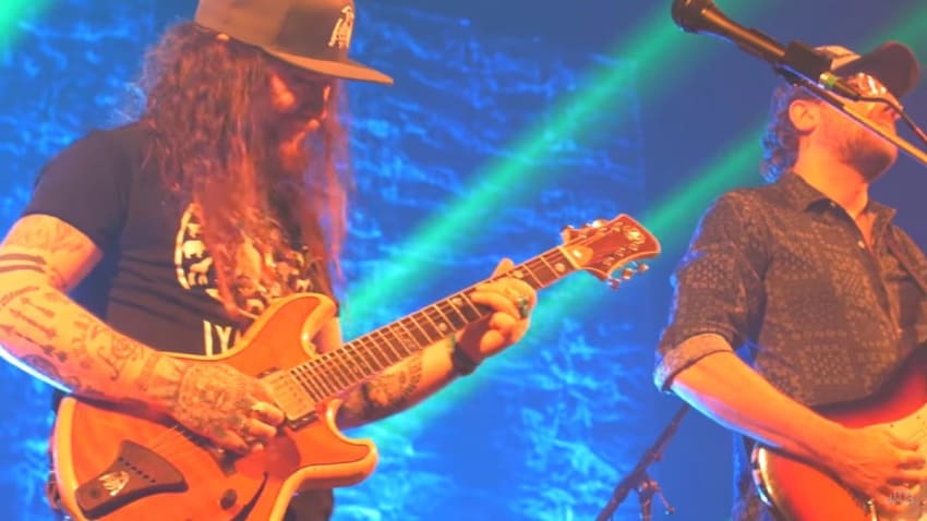 2-Cam Video: Tim Palmieri Guests With Twiddle In New Haven