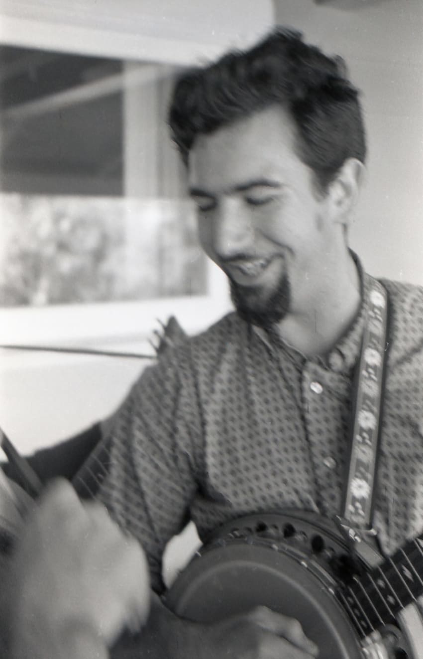 Fall1962-Garcia-with-Hart-Valley-Drifters_PhotoCred-Jerry-Melrose