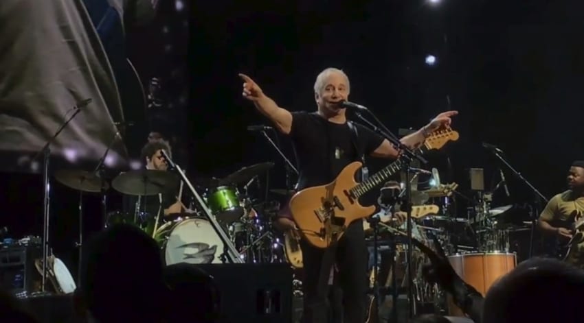 Paul Simon Opening Night Screenshot